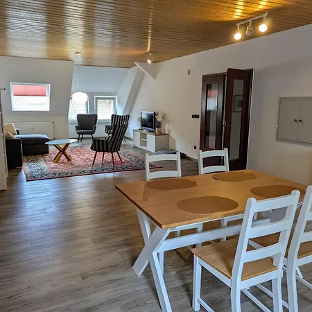 Appartement Harzflair Am Hausberg - Grosse Moderne 135qm Mit Balkon Fuer Bis Zu 6 Gaeste Im Zentrum